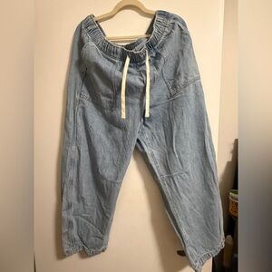 GAP Denim Pull-On Barrel Pants in Light Blue